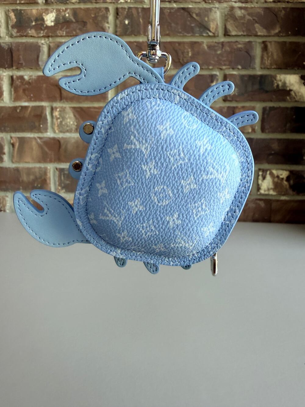 Louis Vuitton Crab Bag Charm and Key Holder Leather Blue	73957